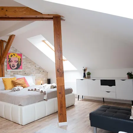 Marilyn Monroe Apartment With Ac In Prague Center Exterior photo