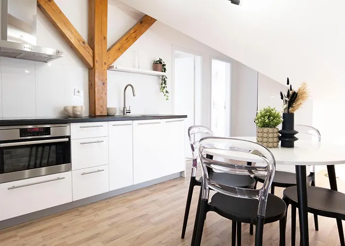 Marilyn Monroe Apartment With Ac In Prague Center